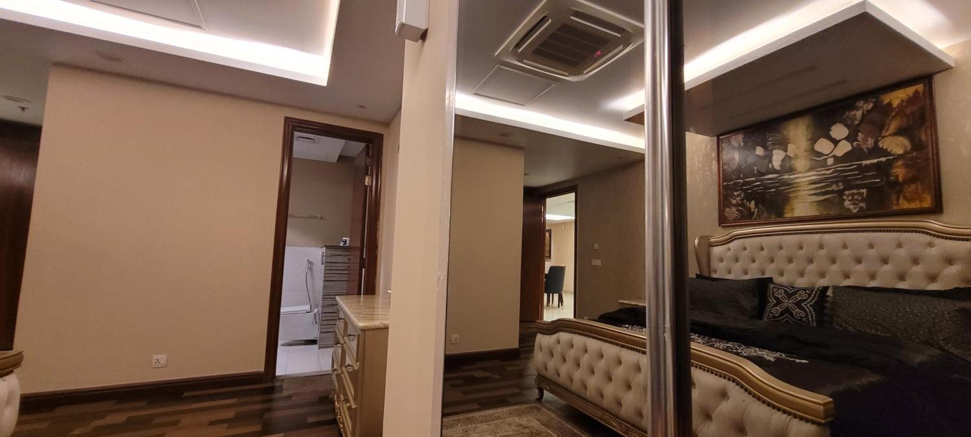לאהור Goldcrest Luxury Apartments מראה חיצוני תמונה