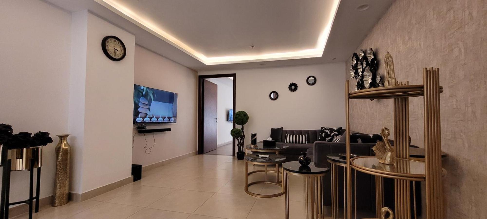 לאהור Goldcrest Luxury Apartments מראה חיצוני תמונה